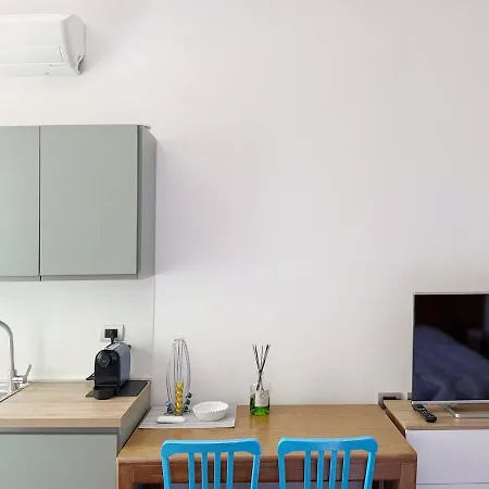 Urban Studio, A Modern In * Milan