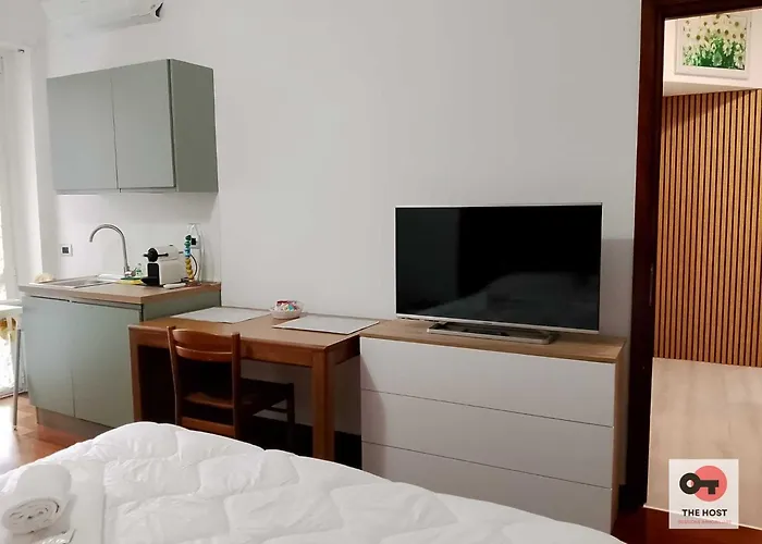 Apartament Urban Studio, A Modern In