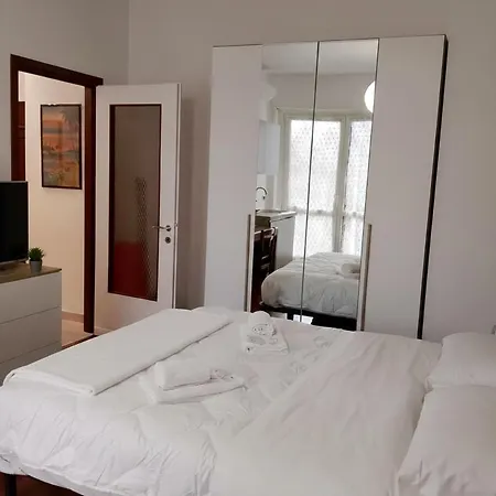 Διαμέρισμα Urban Studio, A Modern In Μιλάνο